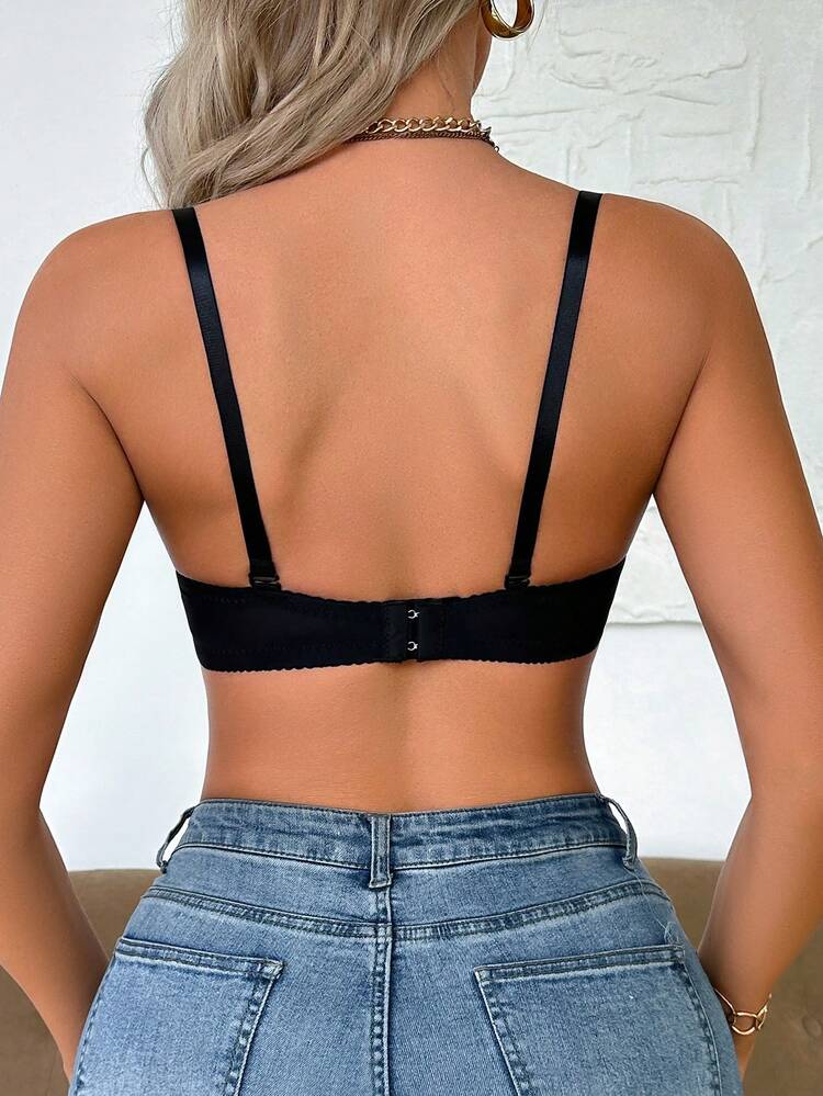 Women Casual Black Fabric Plain Bra With Contrast Lace And Bow Detail Slight Stretch