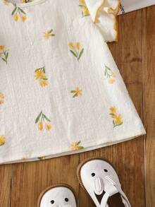 SHEIN Young Girl Floral Pattern Round Neck Ruffle Sleeve Cute Blouse - Yellow - View 5