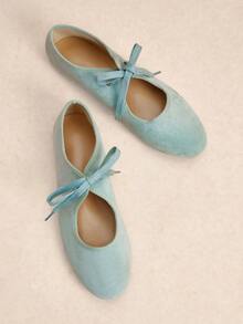 Rosivie Women's Casual Versatile Commuting Simple Lace-Up Flats Valentine's Day - ice blue - View 12