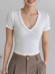 DAZY Camiseta de manga corta ajustada con volantes de unicolor casual para mujer, verano - Blanco - Ver 3