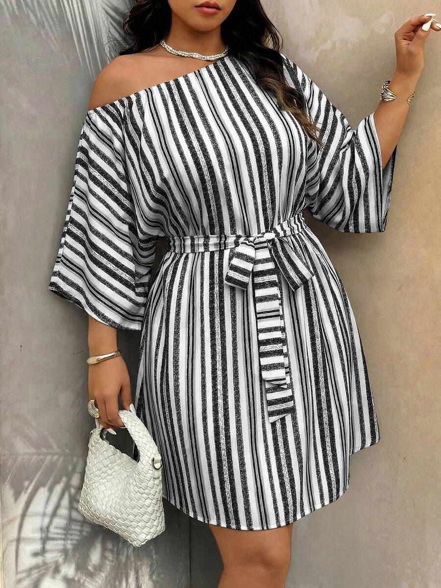 Weeklong Casual Vacation Striped Asymmetric Collar Plus Size Dress - Multicolor - View 1