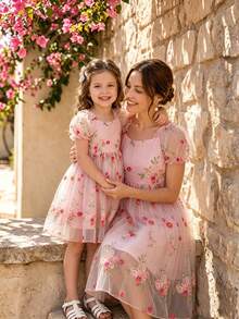 SHEIN Glamorique Kids 圣诞/新年派对圣诞老人连衣裙，女童公主风花卉刺绣网纱泡泡袖连衣裙，四季皆宜 - 粉色 - 查看 6