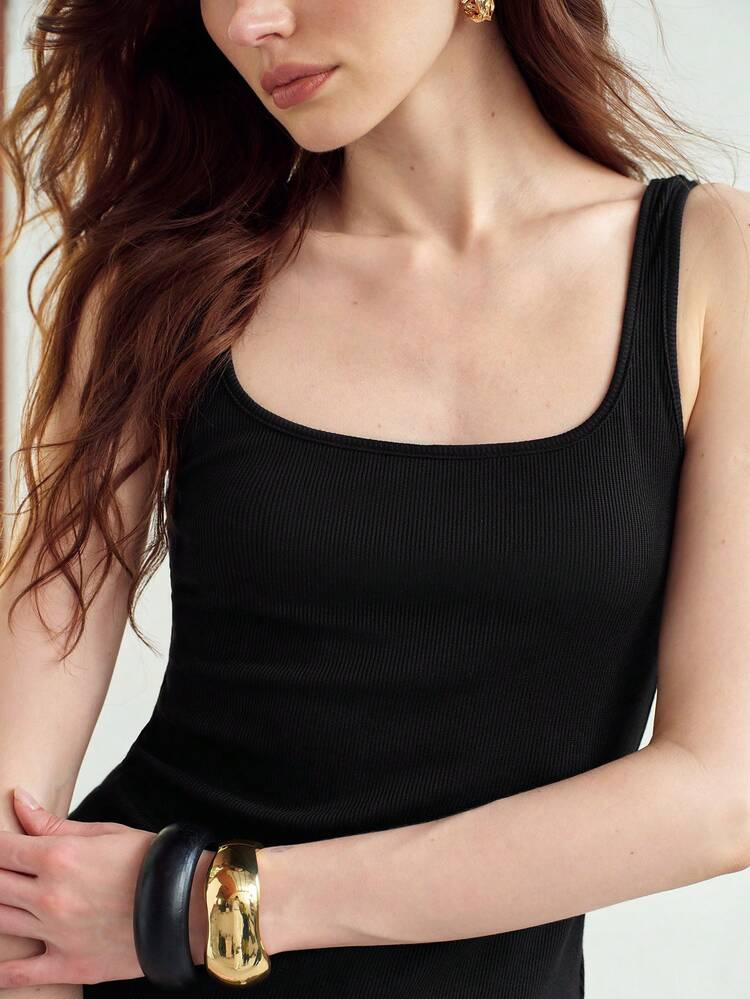 CASUAL SCOOP NECK FITTED TANK TOP, VERSATILE FOR DAILY COMMUTE, SUMMER