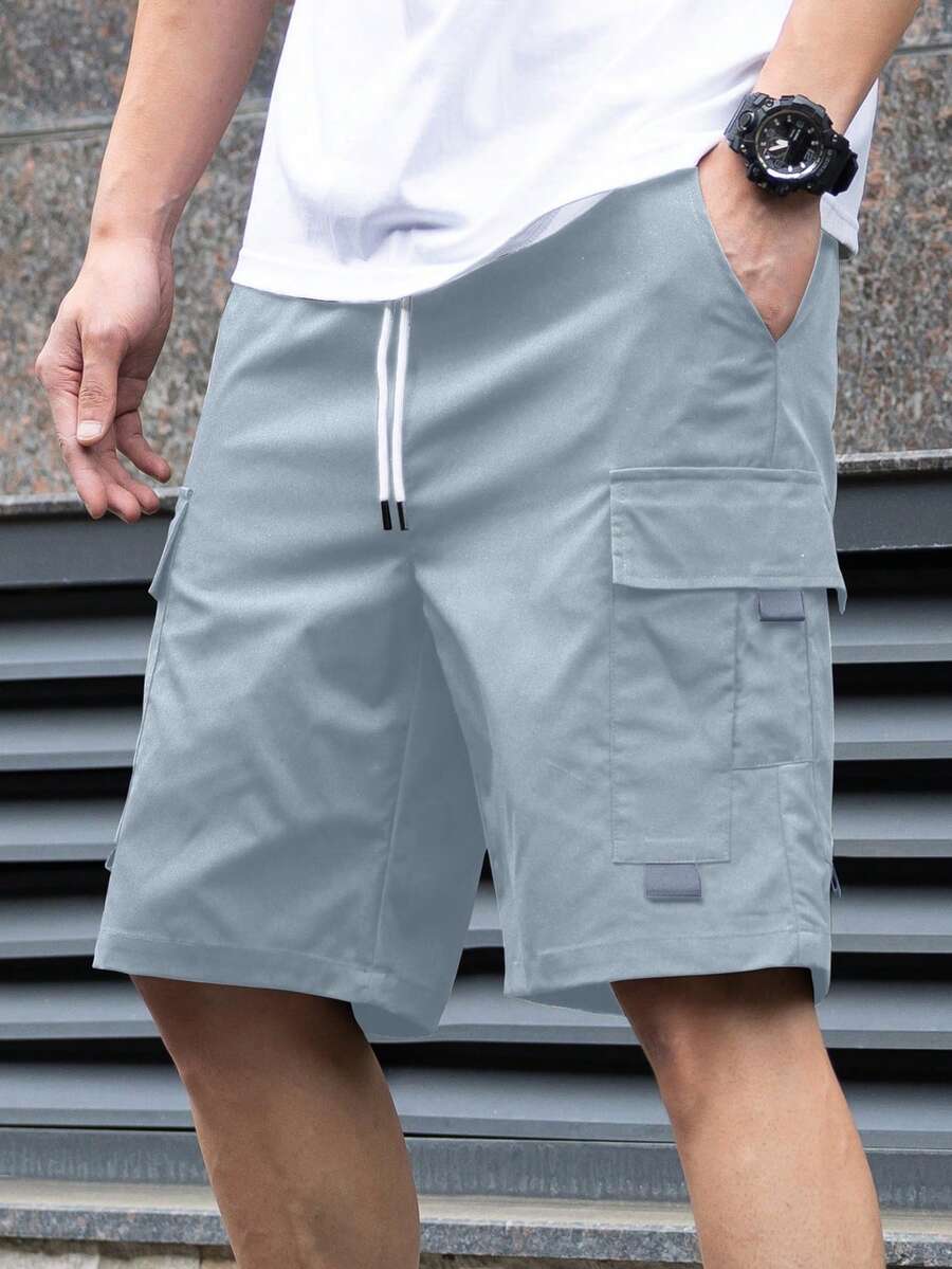 Manfinity Homme Men's Solid Color Cargo Pocket Casual Loose Shorts - Light Wash - View 1