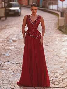 Aureia V-Neck Sequin Patchwork Pleated Hem Formal Evening Gown - Red - View 7