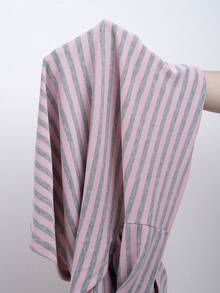 Muchica Áo thun casual size lớn sọc hồng vai bất đối xứng - Hồng - Xem 7