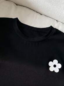SHEIN Sparklyn 两件套少女碎花修身白色短袖T恤上衣和宽松短裤套装，夏季服装 - 黑色 - 查看 6