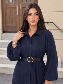 SHEIN Lady CURVE Áo sơ mi dệt kim màu xanh hải quân, cổ bẻ, tay phồng, có túi, dáng dài, cỡ lớn, thích hợp cho mùa thu đông, trang phục công sở thanh lịch, bộ đồ hai mảnh cho nữ dịp Lễ Tạ ơn, trang phục mùa thu, quần áo dáng ôm, trang phục thanh lịch cho Lễ Tạ ơn, trang phục hai mảnh mùa thu cho nữ. - Màu xanh lam - Xem 4