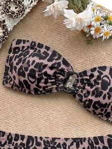 SHEIN VCAY Conjunto de biquíni tomara que caia com estampa de leopardo para mulheres, ideal para férias de verão na praia, Dia dos Namorados, looks de férias, moda praia, festivais, romântico, boêmio, estilo boho, doce, sedutor, festas rave, roupas para férias tropicais e carnaval. - Multicolorido - Ver 5