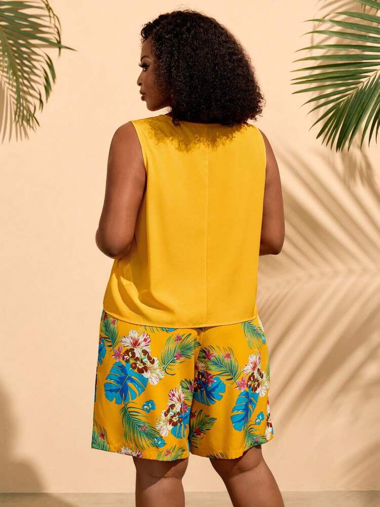 Plus Size Women Solid Color Round Neck Tank Top And Tropical Plant Print Shorts Casual 2-Piece Set
