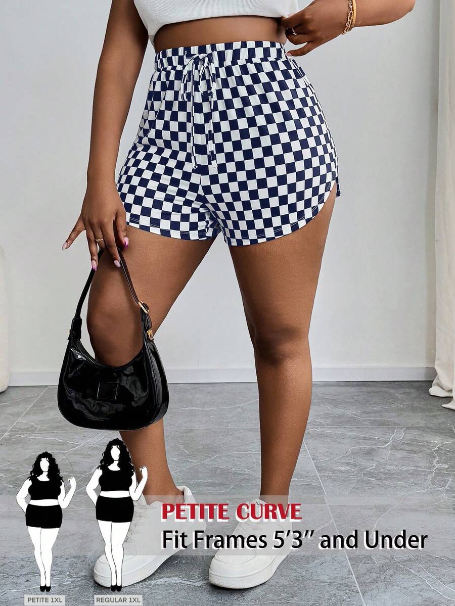 SHEIN PETITE CURVE Plus Size Women Summer Casual Fashionable Daily Commute Checkerboard Print Drawstring Waist Shorts - Navy Blue - View 1