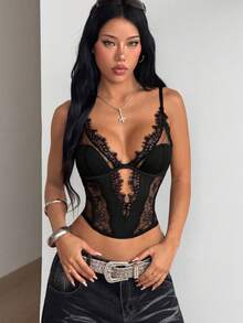 SHEIN ICON Women's Black Sexy Goth Grunge Contrast Lace Deep V-Neck Cropped Camisole - Black - View 3