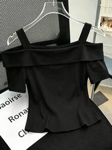 Resyla Fashionable Solid Color Gorgeous Off-Shoulder Top, Women's Summer Short Sleeve T-Shirt, Unique Beautiful Off-Shoulder Strap - Black - View 2