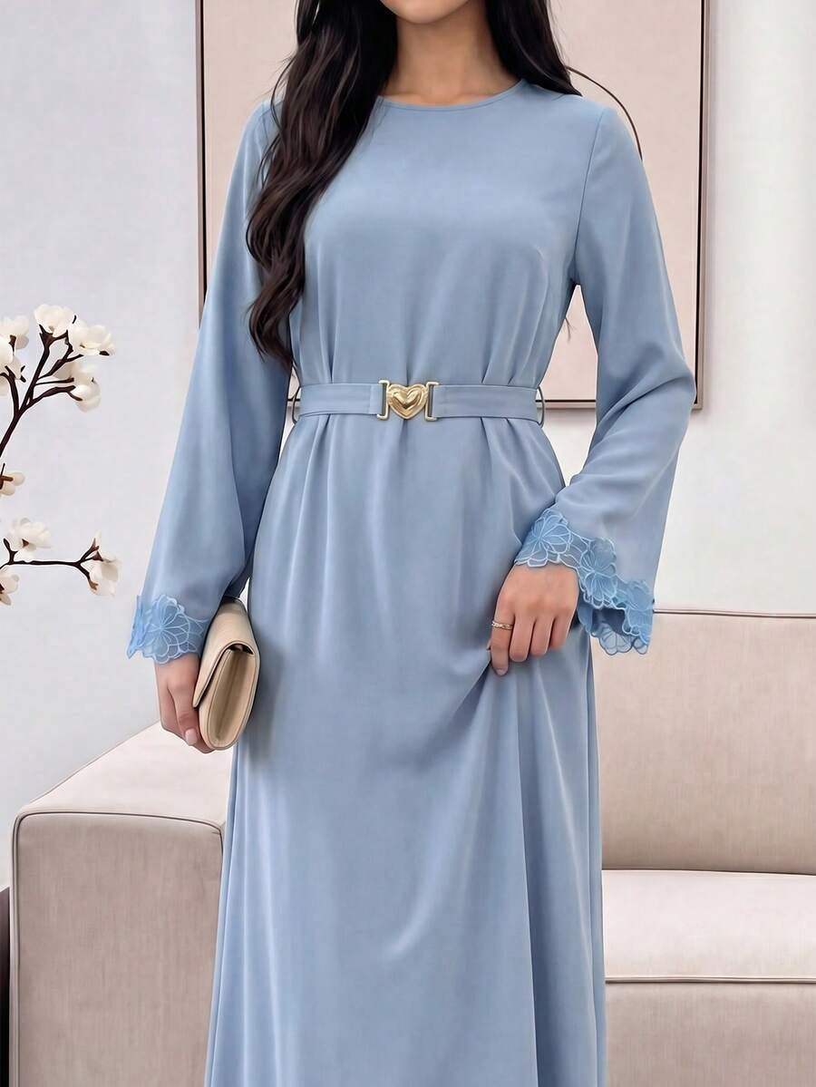 Veilorie Elegant Arabic Style Floral Patchwork Round Neck Waist Cinched Long Sleeve Dress - Blue - View 1