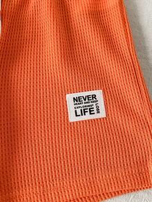 SHEIN Playful Pals 男童夏季休闲度假及日常通勤华夫格面料撞色条纹印花拼接口袋短袖T恤和荧光橙色短裤套装 - 橘色 - 查看 6