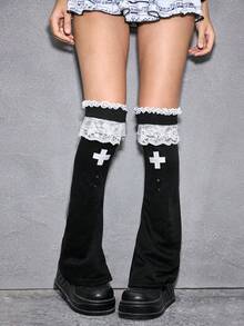 ROMWE Anime 1 par de calcetines de rodilla apilados con estampado de cruz gótico oscuro y encaje de empalme, cubierta de pierna de mujer de moda y simple para fiestas, salidas, etc. - Negro - Ver 1