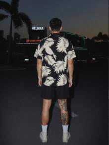 STEELVANCE 男士热带植物印花短袖衬衫和短裤沙滩套装 - 彩色 - 查看 3