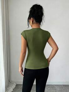 Elenzga Women's Fashion Round Neck Elegant Lace Patchwork Bodycon Camisole, Suitable For Daily Wear, Autumn/Winter & Spring/Summer - Army Green - View 2