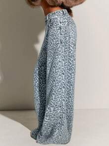 Athîral Denim 女士休闲度假豹纹蓝色阔腿裤，牛仔裤，街头风，约会之夜穿搭 - 淺色水洗藍 - 查看 2