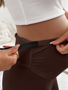 SHEIN Maternity Solid Color Elastic Adjustable Waist Ruched Leggings Shorts Gym Brown Sommar Casual - Brown - View 3
