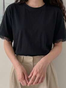 DAZY 女款設計感百搭圓領蕾絲拼接短袖T恤 夏季 - 黑色 - 查看 3