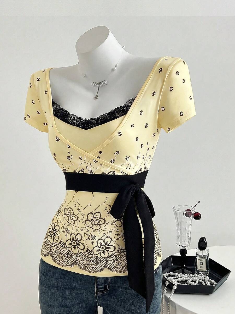 Flirla Áo thun ngắn tay ôm dáng, họa tiết ren giả hai mảnh, phối nơ, dành cho nữ, thích hợp cho kỳ nghỉ hè. - Màu vàng ngỗng - Xem 1