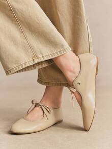 Rosivie Women's Casual Versatile Commuting Simple Lace-Up Flats - Wet sand PU - View 12