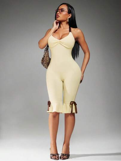 Radiana Jumpsuit nữ thường ngày gợi cảm màu vàng nhạt dài 3/4, Jumpsuit hở lưng, Jumpsuit dây mảnh, Jumpsuit ôm sát, Quần dài 3/4, Quần thường ngày, Đồ mặc thường ngày, Jumpsuit ôm sát màu trơn dài 3/4 viền bèo hở lưng, Jumpsuit dệt kim co giãn, Trang phục thường ngày hàng ngày, Quần áo mùa hè, Jumpsuit nghỉ dưỡng gợi cảm, Đồ đi biển gợi cảm, Trang phục mùa hè, Trang phục đi biển, Trang phục kỳ nghỉ, Trang phục lễ hội, Trang phục hẹn hò