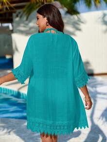 Swim Vcay Kimono Penutup Pakaian Liburan Wanita Ukuran Besar dengan Renda Kontras dan Kancing Tunggal - Teal Blue - View 2