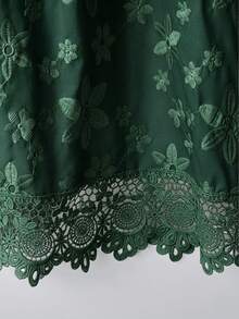 SHEIN LUNE CURVE 大码女式春夏刺绣无袖圆领修身背心，百搭时尚 - 墨綠色 - 查看 3