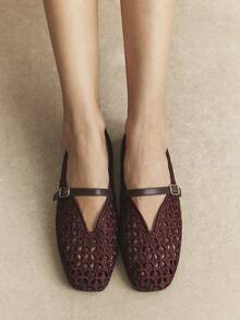 Rosivie Women Casual Versatile Commuter Hollow Embroidery Flats - Burgundy 3 - View 5
