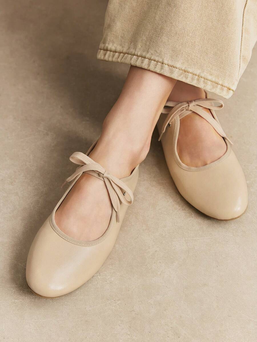 Rosivie Women's Casual Versatile Commuting Simple Lace-Up Flats - Wet sand PU - View 1
