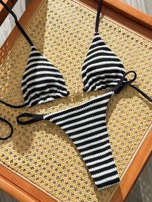 Swim Mod 女款 26SS 春夏新款 條紋紋理面料 金屬裝飾 V領露背 三角式繞帶 抓皺三角比基尼兩件式泳衣，海灘度假 - 黑色 - 查看 4