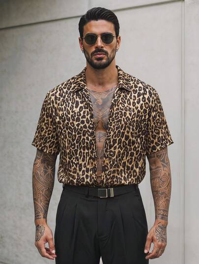 GENTILAND Camisa de moda de manga corta con estampado de leopardo y de una sola hilera de botones para hombres de talla grande