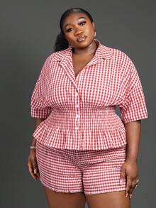 CurvyTilda 大尺碼女款格紋單排扣腰綁帶襯衫與短褲休閒兩件套，春/夏情人節穿搭，優雅，適合沙漏型身材 - 彩色 - 查看 4