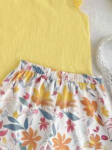 SHEIN Tween Girl Solid Yellow Shirt Blouse Top With Layed Ruffle Sleeve And Flower Print Shorts 2pcs Set Casual Minimalist Comfortable Round Neck - Yellow - View 10