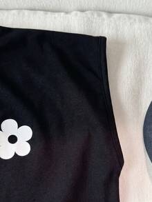 SHEIN Sparklyn 两件套少女碎花修身白色短袖T恤上衣和宽松短裤套装，夏季服装 - 黑色 - 查看 5