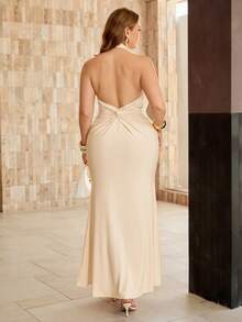 Roveilla Vestido largo elegante y sexy de verano con escote halter y espalda descubierta, vestido largo ajustado de un solo color con espalda retorcida y sin mangas - Beis - Ver 3