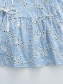 SHEIN PariChic Áo sơ mi nữ màu xanh dương thêu hoa rỗng, dáng rộng, tay lỡ 3/4, thắt nơ phía trước, thích hợp mặc đi làm, mặc hàng ngày vào mùa xuân/hè, dự tiệc sang trọng, ngày Valentine, áo thường ngày, áo kiểu xanh dương, trang phục đi nghỉ mát, đi biển, kỳ nghỉ hè, trang phục công sở, trang phục mùa xuân, áo khoác ngoài mùa hè, áo kiểu thanh lịch, trang phục văn phòng, trang phục công sở, áo mặc đi làm/dịp lễ. - Màu xanh lam - Xem 7