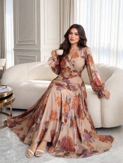SHEIN Lady CURVE فستان طويل للنساء ذوات الأحجام الكبيرة بطبعة زهرية وكشكش في الذيل، مطاطي عالي الإطالة وخصر مربوط، فستان خريفي، فستان كشكش، فستان زهري