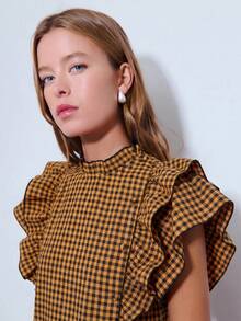 Nöista Blusa a cuadros rosa con mangas de volantes. Presenta mangas de volantes con volantes, un cuello alto y un estampado a cuadros, creando un estilo dulce y retro. Tiene un fuerte sentido del estilo y es perfecto para el uso en primavera y verano. Es un artículo versátil y práctico para vacaciones y ocasiones casuales. - Naranja - Ver 5