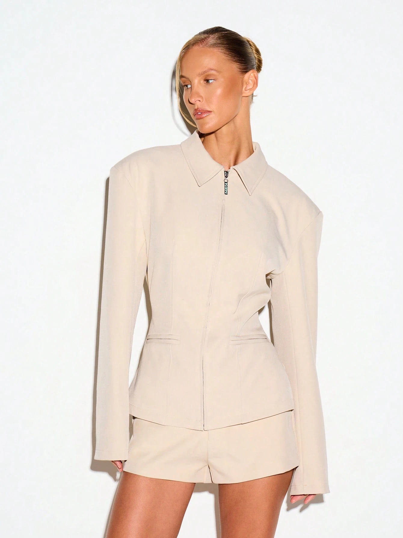 Zip-Up Blazer With Collar And Tailored Waist