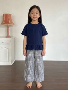 DAZY 少女純色荷葉邊圓領前綁帶上衣與格紋印花長褲睡衣套裝 夏季 - 藍色 - 查看 3