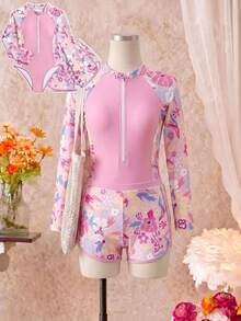 SHEIN 少女粉紫色碎花长袖连体泳衣+同款短裤两件套，中大码儿童夏季新款防晒速干泳衣，半开拉链设计，全包臀，防眩光版，儿童海滩度假、海滩、游泳池、水上乐园时尚装扮，清新甜美风格，必备女童长袖泳衣，适合少女、青少年，春夏全包臀泳装精选 - 彩色 - 查看 3