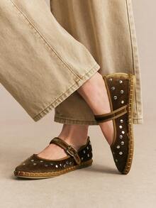 Rosivie Ladies Vintage Rivet Suede Mary Jane Flats - Camel - View 7