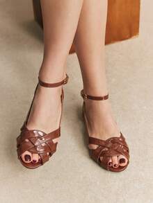 Rosivie Women's Woven Hollow Sandals, Square Toe Retro Roman Style, Patent Leather Brown One-Button Flat Sandals, Daily Commuter Vacation Beach Shoes Summer Shoes - Lacquer brown - View 3