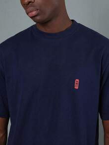 SUMWON Regular Fit Crew Neck Short Sleeve T-Shirt With Lemon Organic Market Back Graphic Print And Logo Detail - Navy Blue - View 3