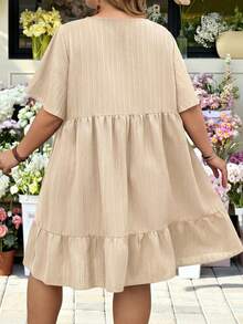SHEIN CURVE+ Curve Size US22音樂節、海邊度假、波希米亞度假休閒純色短袖洋裝，夏季女裝、復活節女裝、波希米亞、Rave穿搭、復活節大尺碼穿搭、鄉村演唱會穿搭 - 杏色 - 查看 2