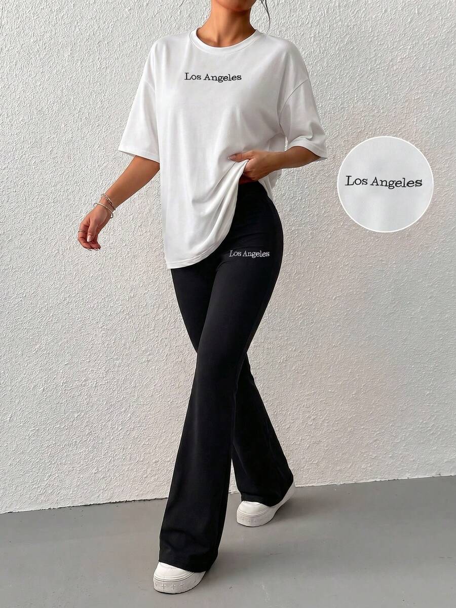 SHEIN EZwear 针织字母刺绣落肩圆领短袖T恤和喇叭裤套装 - 黑與白 - 查看 1