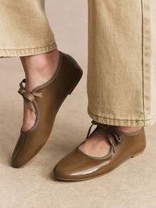 Rosivie Women's Casual Versatile Commuting Simple Lace-Up Flats - Coffee Brown - View 5